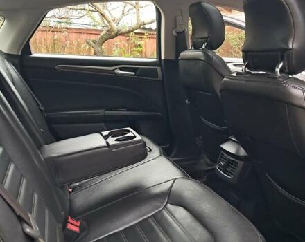 Серый Форд Фьюжн, объемом двигателя 1.6 л и пробегом 198 тыс. км за 8300 $, фото 14 на Automoto.ua