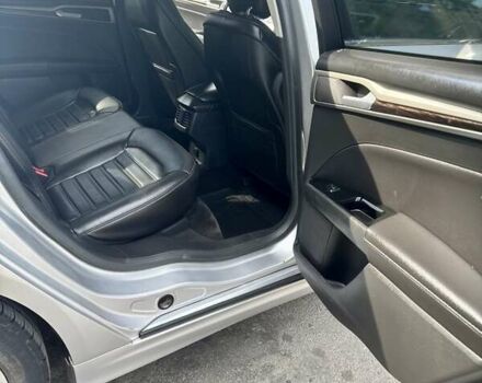 Форд Фьюжн 2013 в Дубно на Automoto.ua Серый Форд Фьюжн, объемом двигателя 2 л и пробегом 190 тыс. км за 8500 $, фото 10 на Automoto.ua