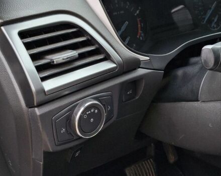 Сірий Форд Фьюжен, об'ємом двигуна 2.5 л та пробігом 198 тис. км за 9800 $, фото 8 на Automoto.ua