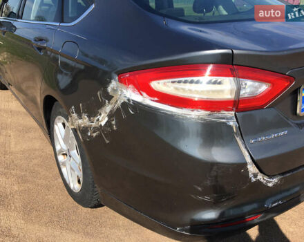 Серый Форд Фьюжн, объемом двигателя 2.52 л и пробегом 252 тыс. км за 7300 $, фото 6 на Automoto.ua