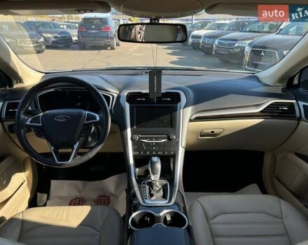 Серый Форд Фьюжн, объемом двигателя 2 л и пробегом 181 тыс. км за 11499 $, фото 12 на Automoto.ua