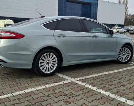 Серый Форд Фьюжн, объемом двигателя 2 л и пробегом 180 тыс. км за 10700 $, фото 6 на Automoto.ua