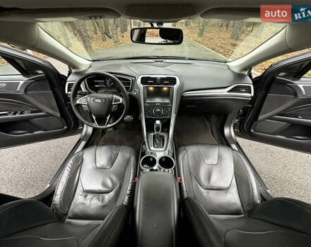 Сірий Форд Фьюжен, об'ємом двигуна 2 л та пробігом 250 тис. км за 7400 $, фото 24 на Automoto.ua