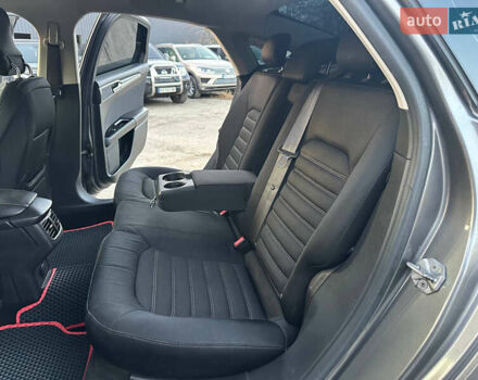 Сірий Форд Фьюжен, об'ємом двигуна 1.5 л та пробігом 250 тис. км за 7600 $, фото 31 на Automoto.ua