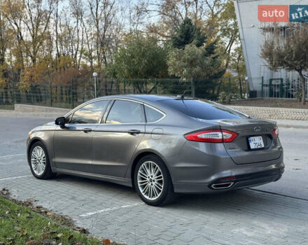 Серый Форд Фьюжн, объемом двигателя 2 л и пробегом 248 тыс. км за 8100 $, фото 4 на Automoto.ua