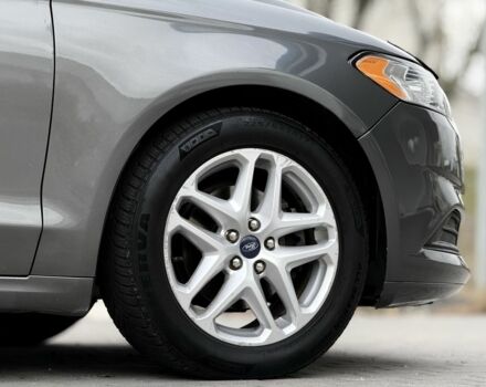 Серый Форд Фьюжн, объемом двигателя 1.5 л и пробегом 200 тыс. км за 7799 $, фото 5 на Automoto.ua