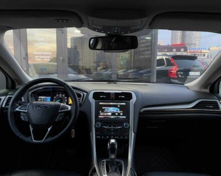 Сірий Форд Фьюжен, об'ємом двигуна 0 л та пробігом 223 тис. км за 9990 $, фото 12 на Automoto.ua