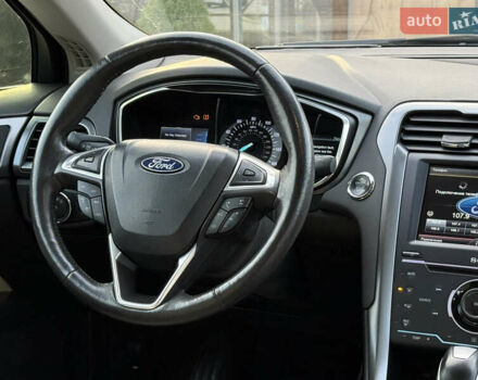Серый Форд Фьюжн, объемом двигателя 2 л и пробегом 104 тыс. км за 10800 $, фото 32 на Automoto.ua