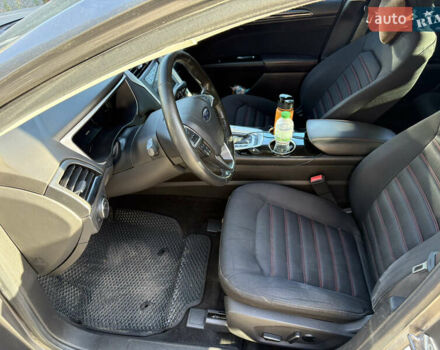 Сірий Форд Фьюжен, об'ємом двигуна 1.6 л та пробігом 158 тис. км за 9500 $, фото 8 на Automoto.ua