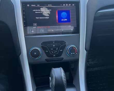 Сірий Форд Фьюжен, об'ємом двигуна 2.49 л та пробігом 211 тис. км за 9200 $, фото 7 на Automoto.ua