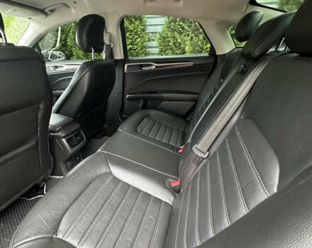 Серый Форд Фьюжн, объемом двигателя 2 л и пробегом 202 тыс. км за 12000 $, фото 10 на Automoto.ua