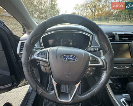 Серый Форд Фьюжн, объемом двигателя 2 л и пробегом 248 тыс. км за 8100 $, фото 16 на Automoto.ua