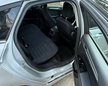 Серый Форд Фьюжн, объемом двигателя 2.49 л и пробегом 258 тыс. км за 8250 $, фото 9 на Automoto.ua