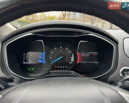 Сірий Форд Фьюжен, об'ємом двигуна 2 л та пробігом 248 тис. км за 7300 $, фото 9 на Automoto.ua