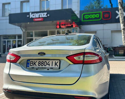 Серый Форд Фьюжн, объемом двигателя 2.49 л и пробегом 230 тыс. км за 8100 $, фото 3 на Automoto.ua