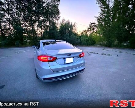 Форд Фьюжн 2013 в Броварах на Automoto.ua Серый Форд Фьюжн, объемом двигателя 2.5 л и пробегом 183 тыс. км за 11200 $, фото 2 на Automoto.ua
