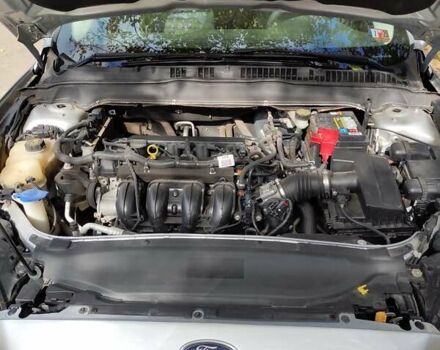 Сірий Форд Фьюжен, об'ємом двигуна 2.49 л та пробігом 222 тис. км за 9700 $, фото 10 на Automoto.ua