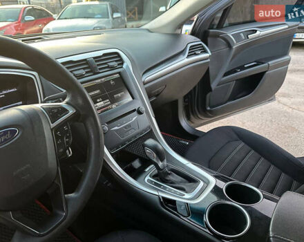 Сірий Форд Фьюжен, об'ємом двигуна 1.5 л та пробігом 250 тис. км за 7600 $, фото 8 на Automoto.ua