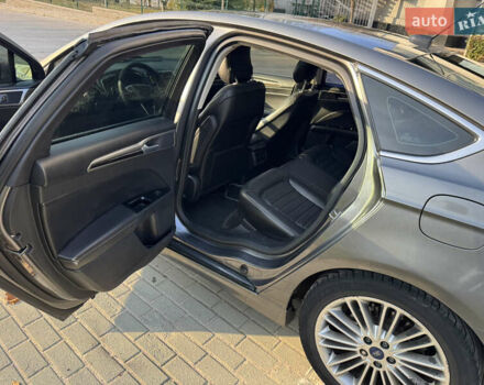 Серый Форд Фьюжн, объемом двигателя 2 л и пробегом 248 тыс. км за 8100 $, фото 9 на Automoto.ua