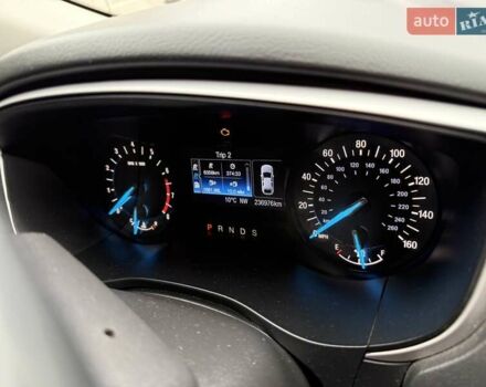 Сірий Форд Фьюжен, об'ємом двигуна 2 л та пробігом 237 тис. км за 8800 $, фото 7 на Automoto.ua