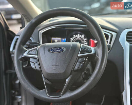 Сірий Форд Фьюжен, об'ємом двигуна 1.5 л та пробігом 250 тис. км за 7600 $, фото 17 на Automoto.ua