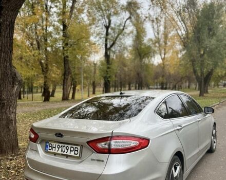 Форд Фьюжен 2013 у Кривому Розі на Automoto.ua Сірий Форд Фьюжен, об'ємом двигуна 2 л та пробігом 226 тис. км за 11000 $, фото 3 на Automoto.ua