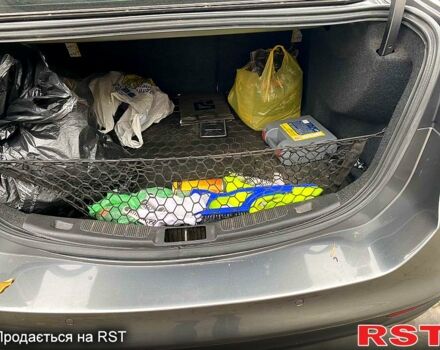 Серый Форд Фьюжн, объемом двигателя 2 л и пробегом 192 тыс. км за 10800 $, фото 6 на Automoto.ua