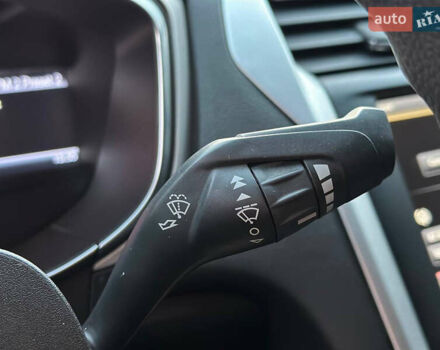 Сірий Форд Фьюжен, об'ємом двигуна 1.5 л та пробігом 250 тис. км за 7600 $, фото 22 на Automoto.ua