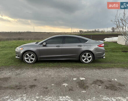 Сірий Форд Фьюжен, об'ємом двигуна 2.49 л та пробігом 211 тис. км за 9200 $, фото 14 на Automoto.ua