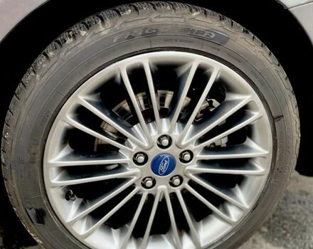 Сірий Форд Фьюжен, об'ємом двигуна 2 л та пробігом 158 тис. км за 10900 $, фото 3 на Automoto.ua