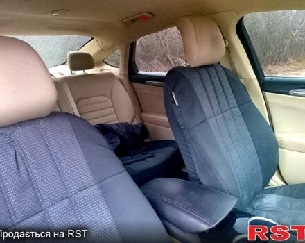 Серый Форд Фьюжн, объемом двигателя 25 л и пробегом 150 тыс. км за 10000 $, фото 8 на Automoto.ua