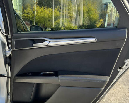 Серый Форд Фьюжн, объемом двигателя 2.5 л и пробегом 275 тыс. км за 9000 $, фото 12 на Automoto.ua