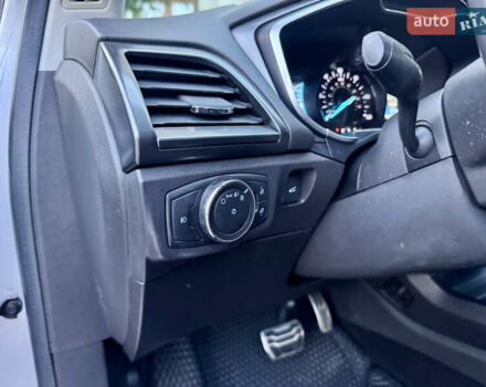 Форд Фьюжн 2014 в Одессе на Automoto.ua Серый Форд Фьюжн, объемом двигателя 2 л и пробегом 266 тыс. км за 12400 $, фото 48 на Automoto.ua