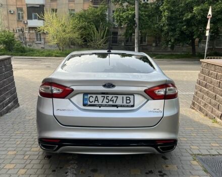 Серый Форд Фьюжн, объемом двигателя 2 л и пробегом 187 тыс. км за 11800 $, фото 5 на Automoto.ua