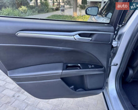 Форд Фьюжн 2014 в Одессе на Automoto.ua Серый Форд Фьюжн, объемом двигателя 2 л и пробегом 266 тыс. км за 12400 $, фото 46 на Automoto.ua