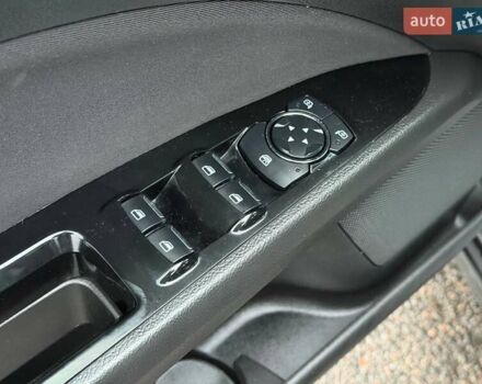 Серый Форд Фьюжн, объемом двигателя 2.5 л и пробегом 224 тыс. км за 9800 $, фото 35 на Automoto.ua