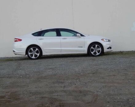 Серый Форд Фьюжн, объемом двигателя 2 л и пробегом 84 тыс. км за 18900 $, фото 4 на Automoto.ua