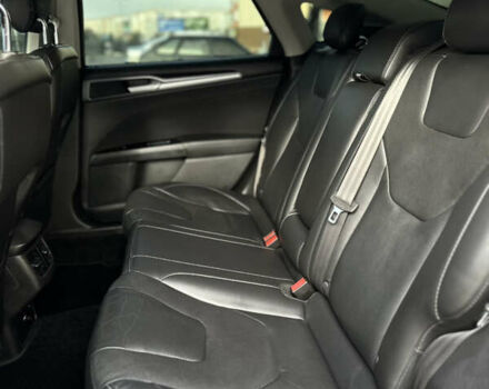 Серый Форд Фьюжн, объемом двигателя 2.49 л и пробегом 207 тыс. км за 10500 $, фото 7 на Automoto.ua