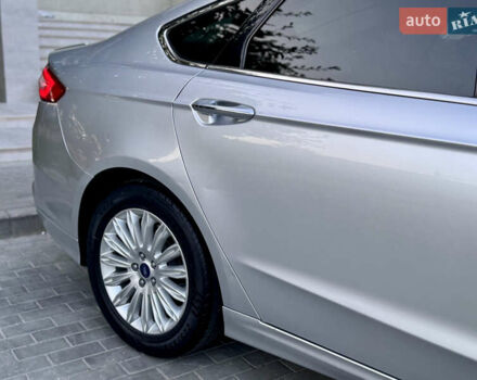 Форд Фьюжн 2014 в Одессе на Automoto.ua Серый Форд Фьюжн, объемом двигателя 2 л и пробегом 266 тыс. км за 12400 $, фото 12 на Automoto.ua