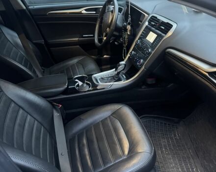 Сірий Форд Фьюжен, об'ємом двигуна 2 л та пробігом 261 тис. км за 8000 $, фото 6 на Automoto.ua