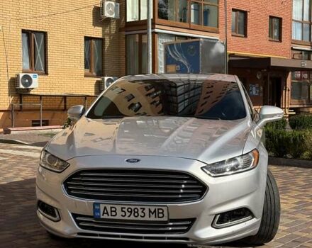 Сірий Форд Фьюжен, об'ємом двигуна 2 л та пробігом 152 тис. км за 11499 $, фото 3 на Automoto.ua