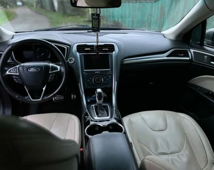 Форд Фьюжн 2014 в Чернигове на Automoto.ua Серый Форд Фьюжн, объемом двигателя 2 л и пробегом 192 тыс. км за 8700 $, фото 7 на Automoto.ua