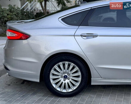 Форд Фьюжн 2014 в Одессе на Automoto.ua Серый Форд Фьюжн, объемом двигателя 2 л и пробегом 266 тыс. км за 12400 $, фото 9 на Automoto.ua