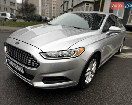 Серый Форд Фьюжн, объемом двигателя 2.49 л и пробегом 221 тыс. км за 8900 $, фото 7 на Automoto.ua