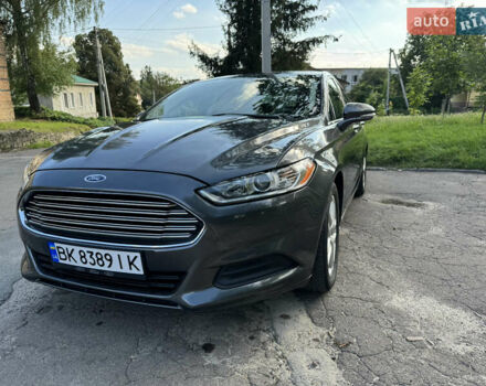Сірий Форд Фьюжен, об'ємом двигуна 2.5 л та пробігом 186 тис. км за 9000 $, фото 2 на Automoto.ua