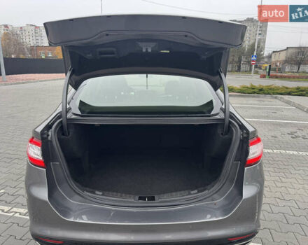 Сірий Форд Фьюжен, об'ємом двигуна 2 л та пробігом 303 тис. км за 9200 $, фото 24 на Automoto.ua