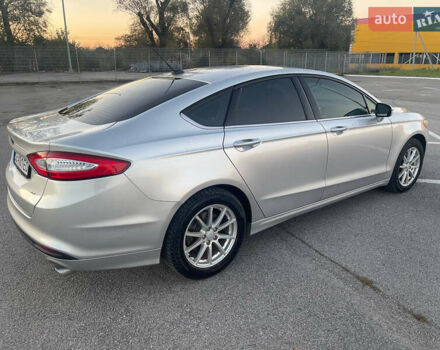 Форд Фьюжн 2014 в Черновцах на Automoto.ua Серый Форд Фьюжн, объемом двигателя 2.49 л и пробегом 230 тыс. км за 9300 $, фото 4 на Automoto.ua