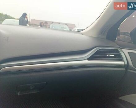 Форд Фьюжн 2014 в Ивано-Франковске на Automoto.ua Серый Форд Фьюжн, объемом двигателя 2.5 л и пробегом 220 тыс. км за 7650 $, фото 19 на Automoto.ua