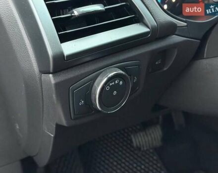 Серый Форд Фьюжн, объемом двигателя 2.5 л и пробегом 224 тыс. км за 9800 $, фото 37 на Automoto.ua