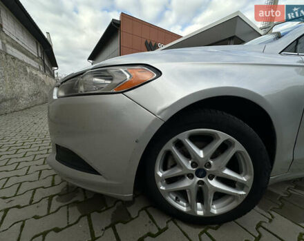 Серый Форд Фьюжн, объемом двигателя 2.5 л и пробегом 227 тыс. км за 8800 $, фото 19 на Automoto.ua